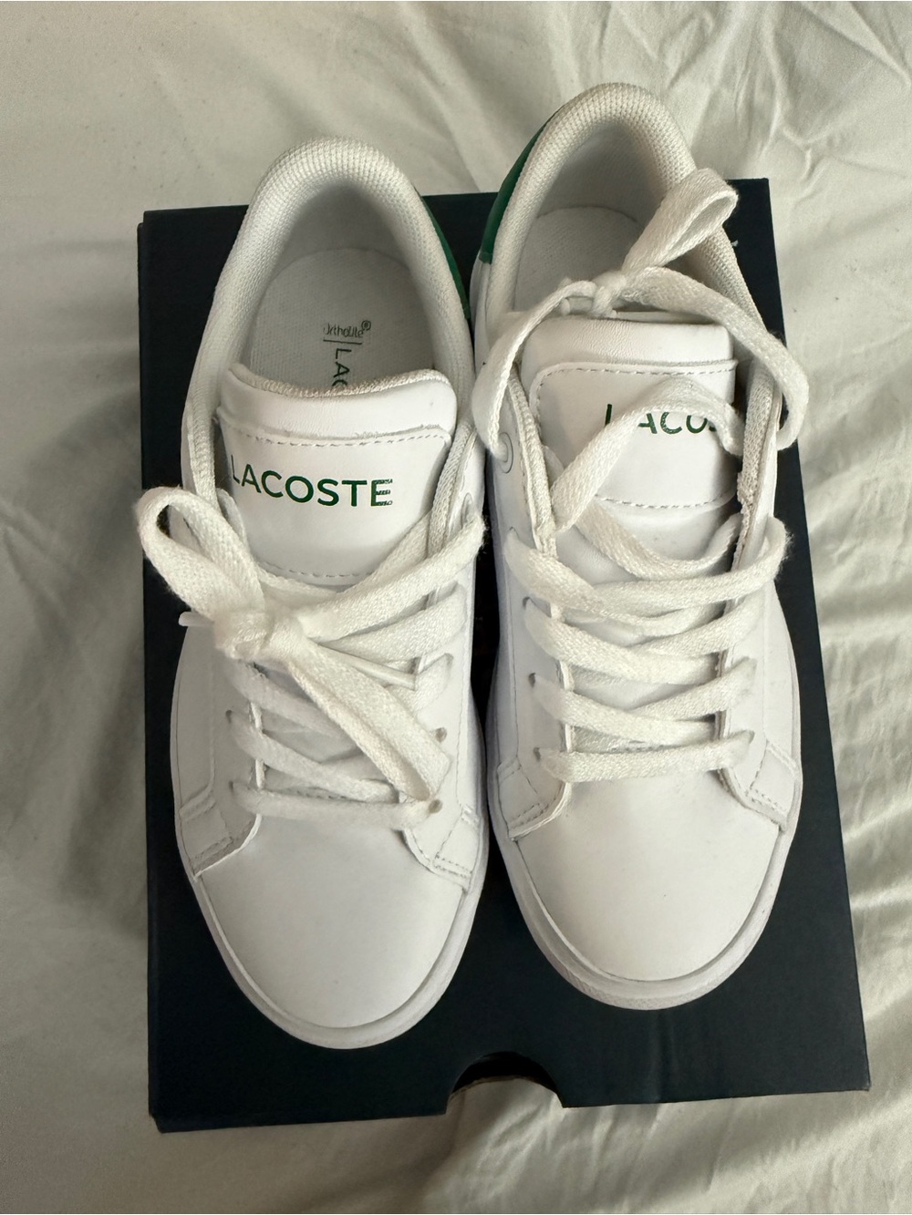 Lacoste White Leather Low-Top Sneakers with Green Logo
